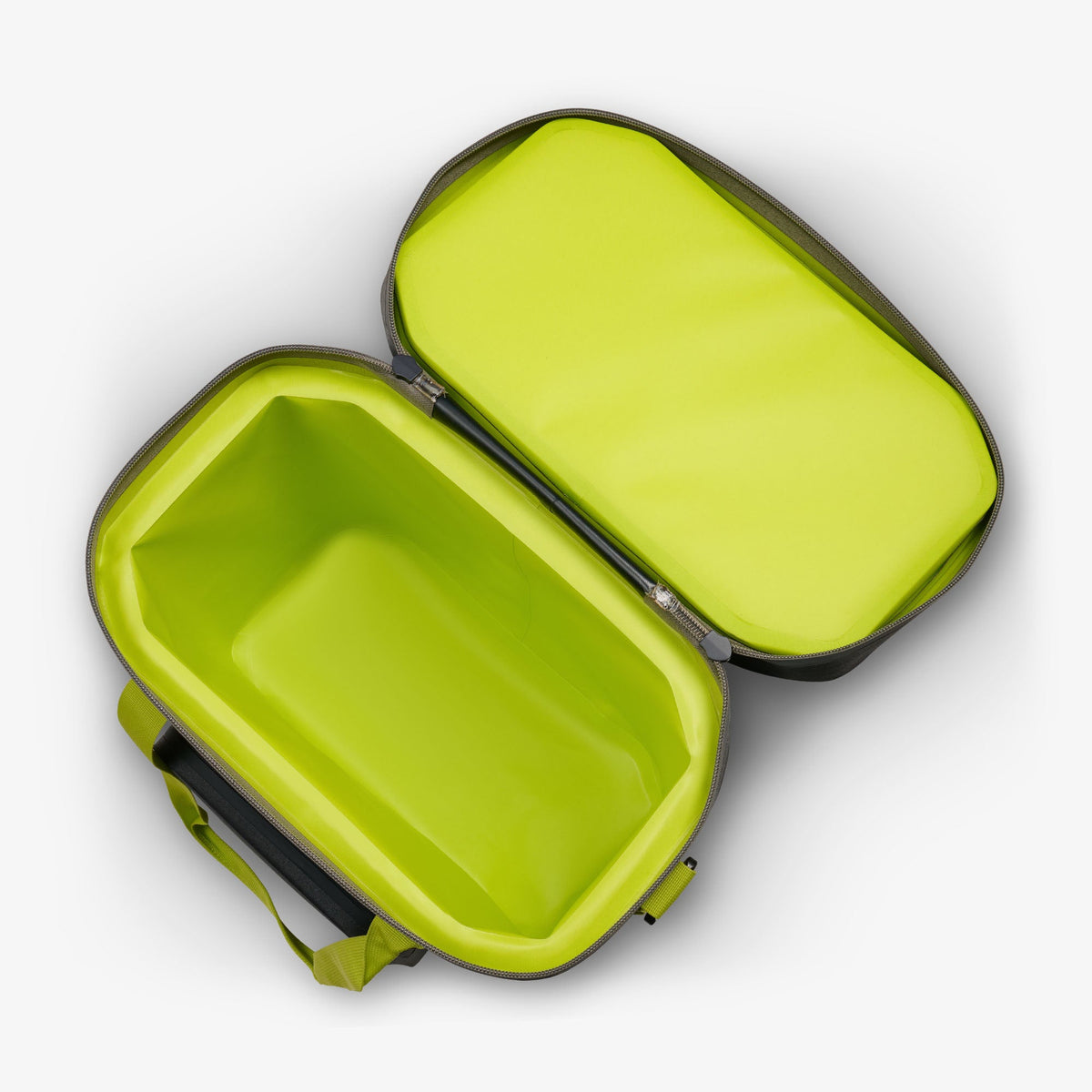 trailmate-36-can-cooler-bag-y1 00066773-O3.jpg